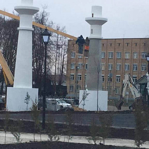 Колонны триумфальных ворот (Вязьма) - Фото №1